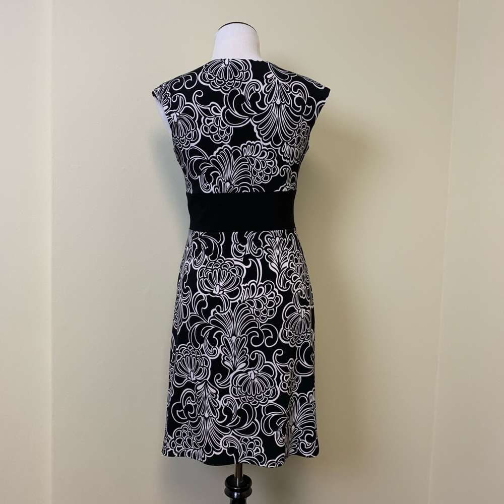 🍄 White House Black Market Dress Size S - Picture 5 of 7
